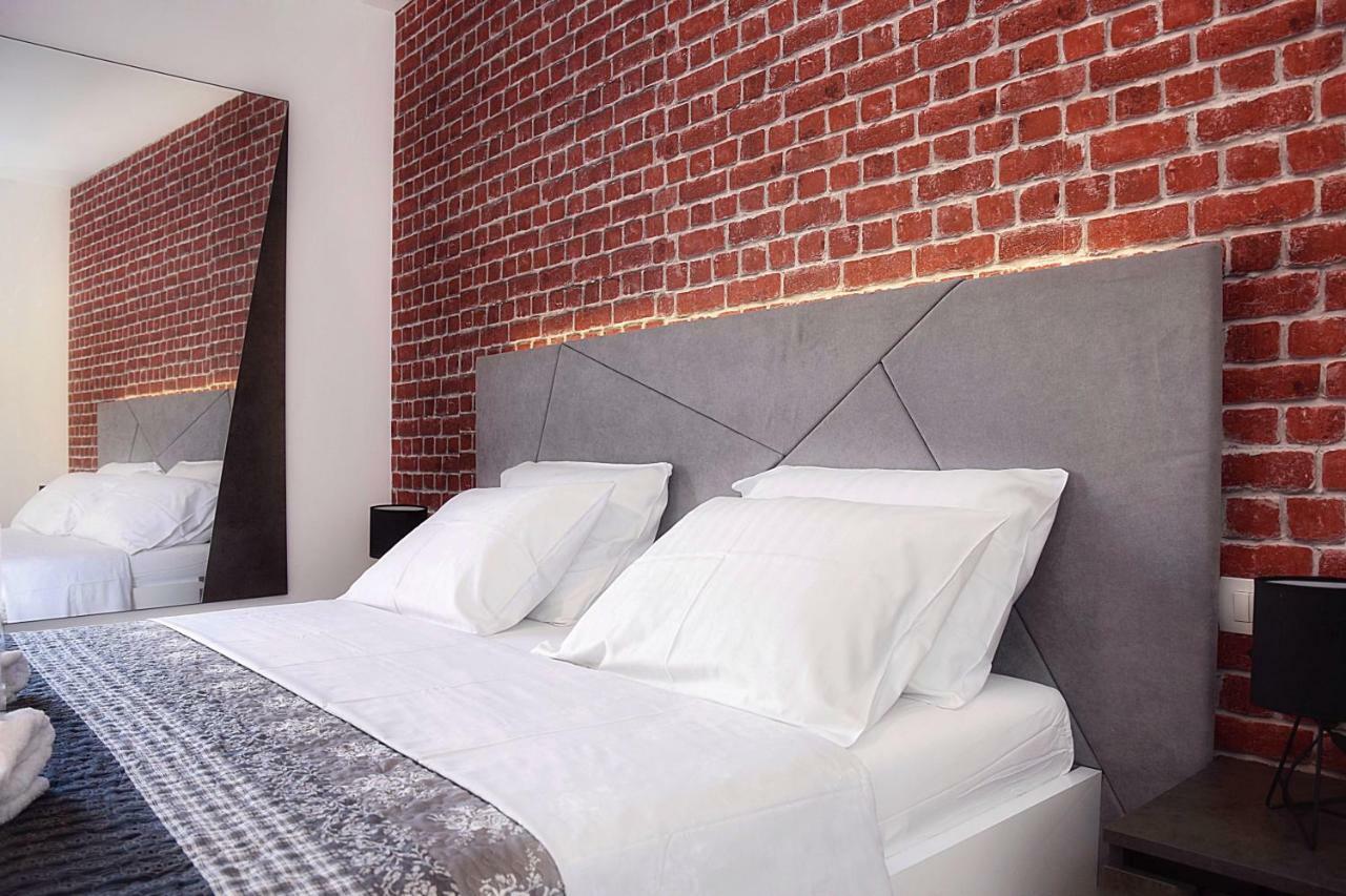 زادار Apartments Four Corners المظهر الخارجي الصورة